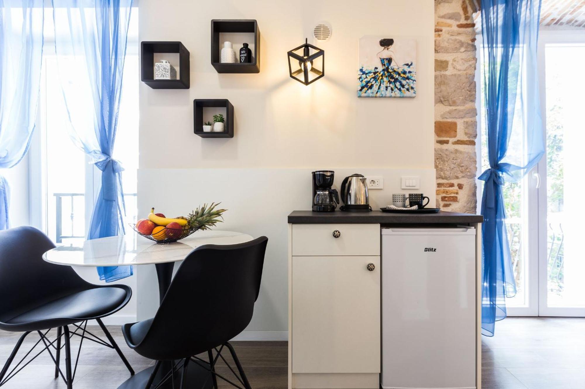 Angie Central Rooms Zadar Oda fotoğraf